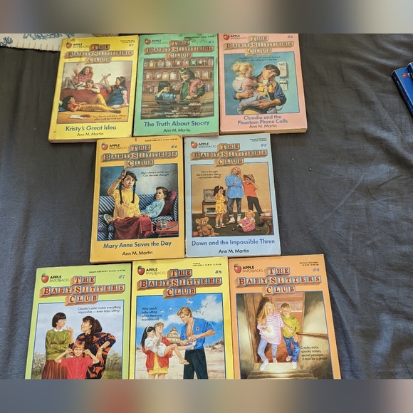 Books - Picture 5 of 7